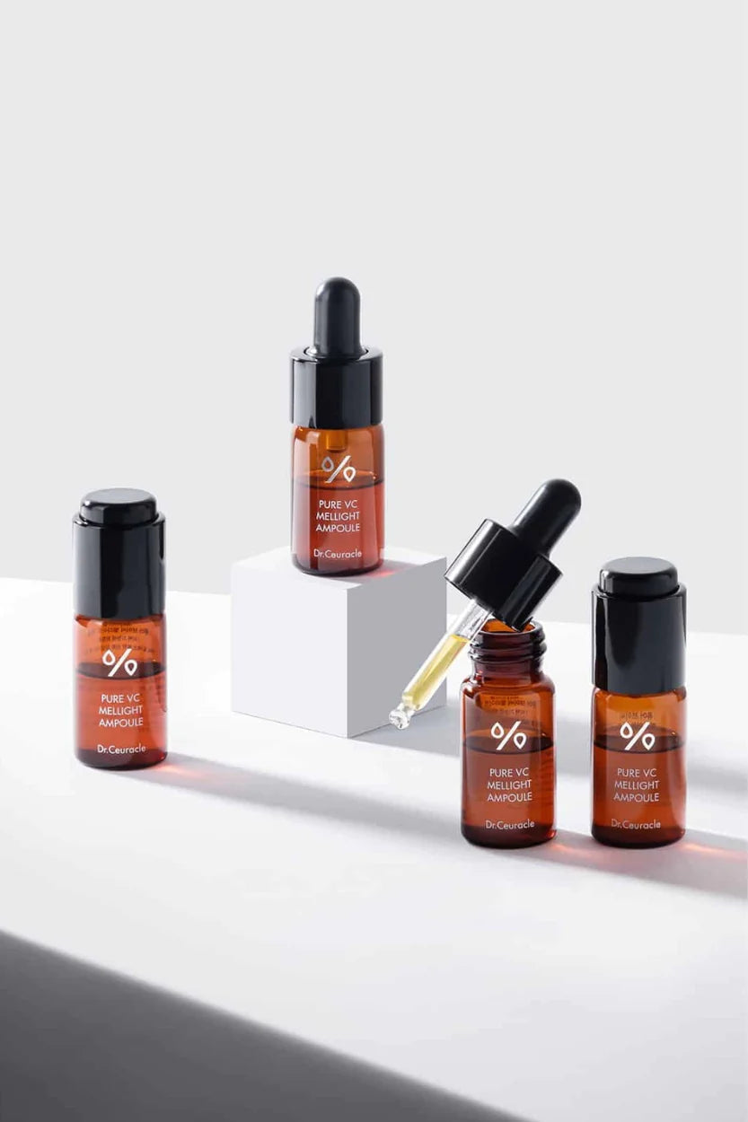 Set de fiole cu Vitamina C pură Dr. Ceuracle Pure VC Mellight Ampoule Set 4 x 0.8 g + 8 ml- expiră 11.04.2025